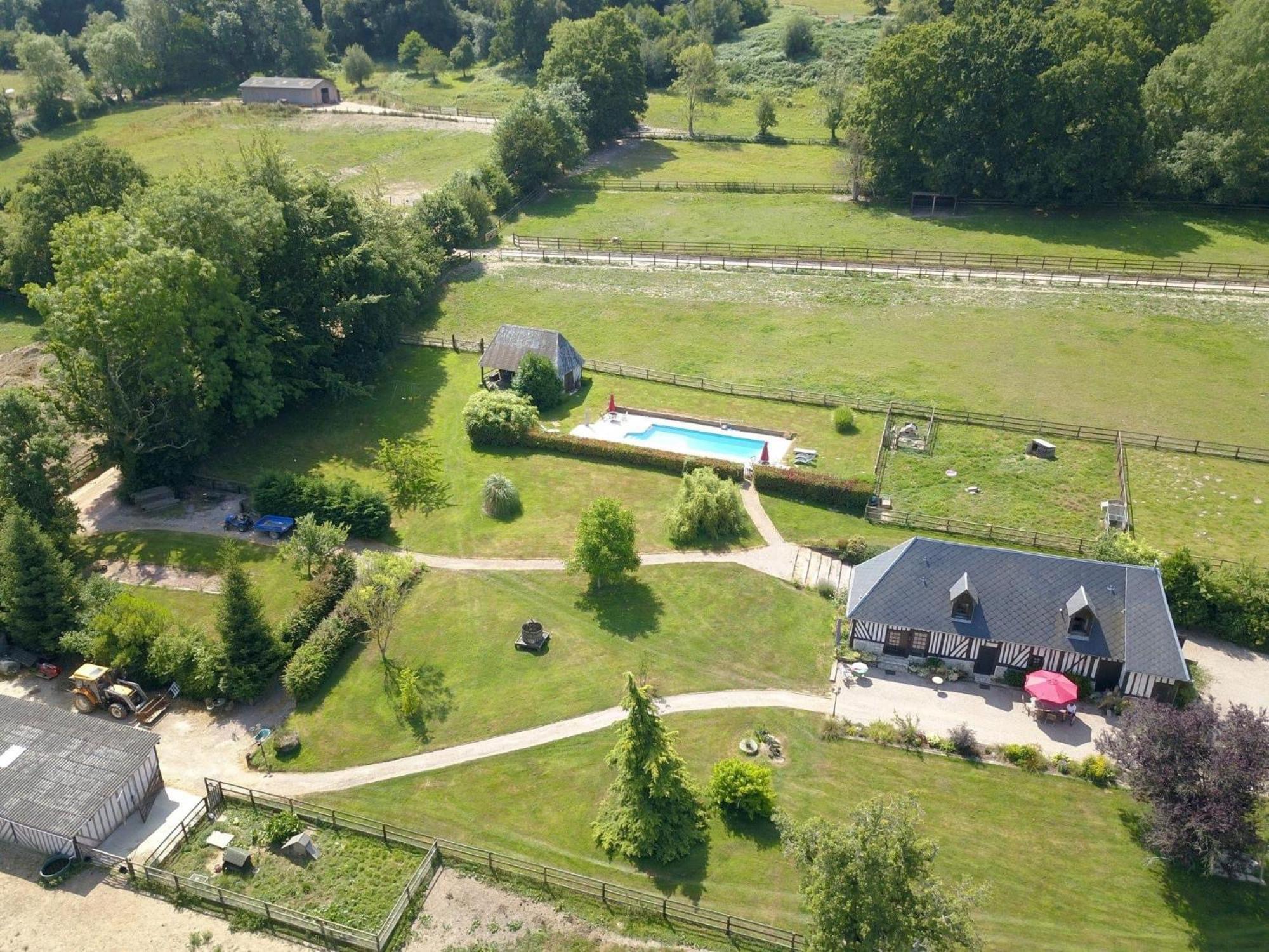 Le Champ Des Possibles Bed & Breakfast Manerbe Dış mekan fotoğraf