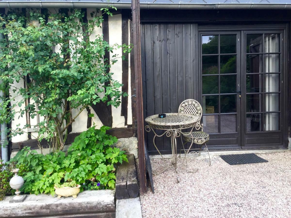 Le Champ Des Possibles Bed & Breakfast Manerbe Dış mekan fotoğraf